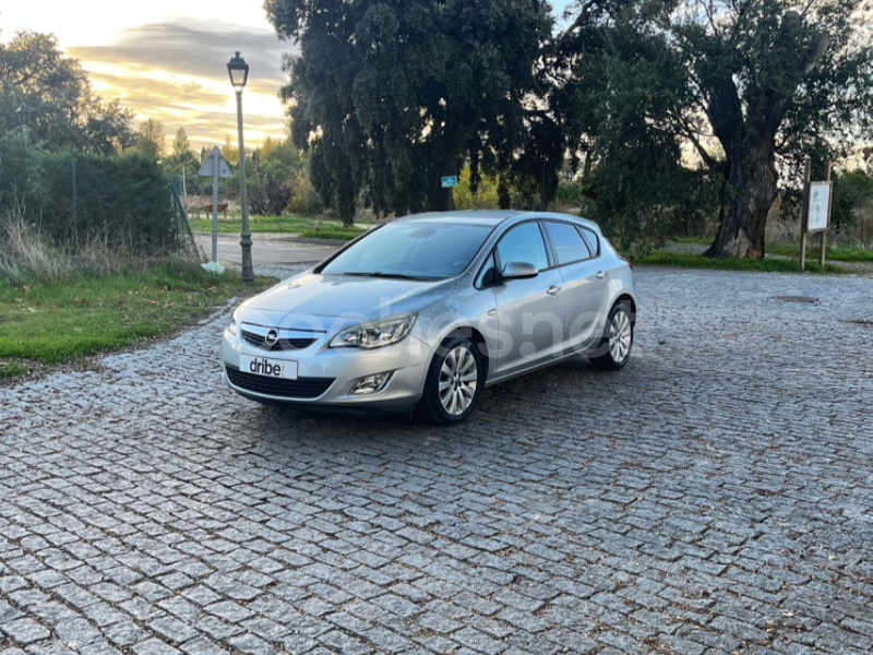 OPEL Astra 1.6 Sport