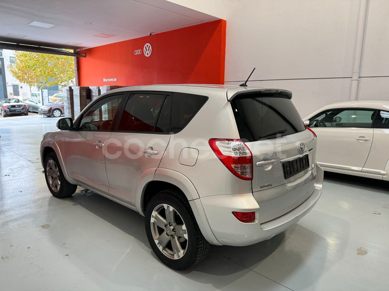 TOYOTA Rav4 2.2 D4D Advance 4x4