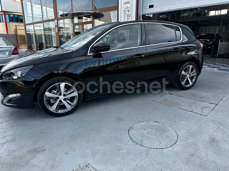 PEUGEOT 308 Allure 1.6 BlueHDi