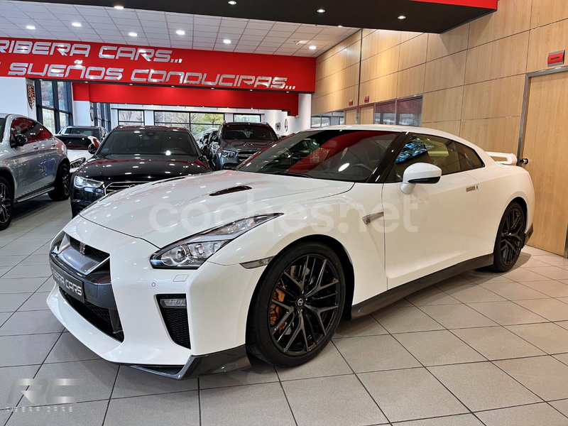 NISSAN GT-R 3.8G V6 419kW570CV E6D Black Ed.