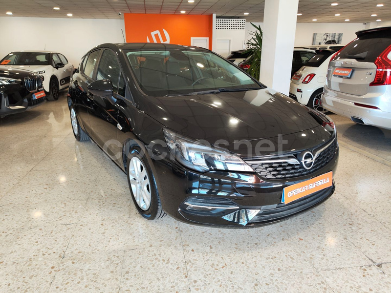 OPEL Astra 1.2T SHL Edition