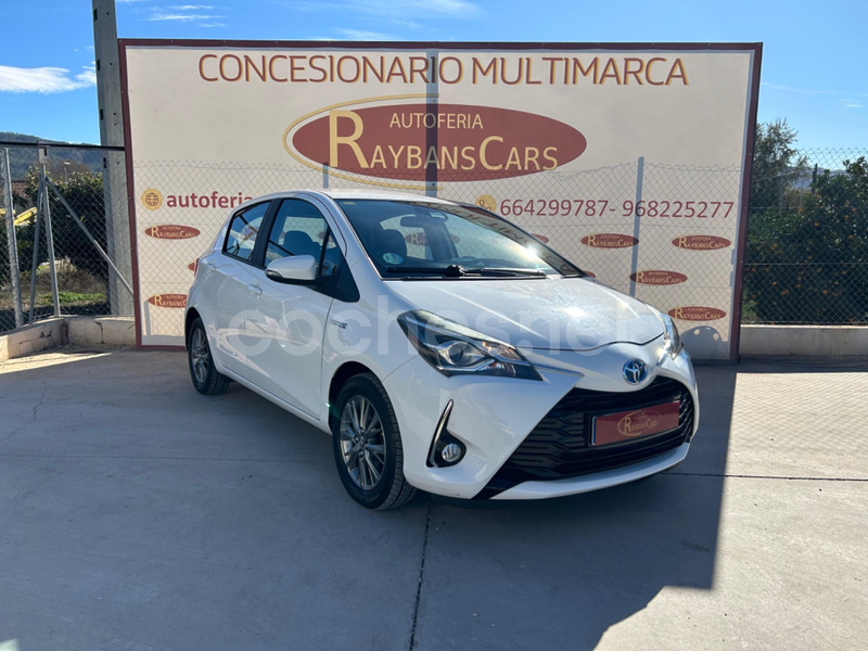 TOYOTA Yaris 1.5 100H Feel