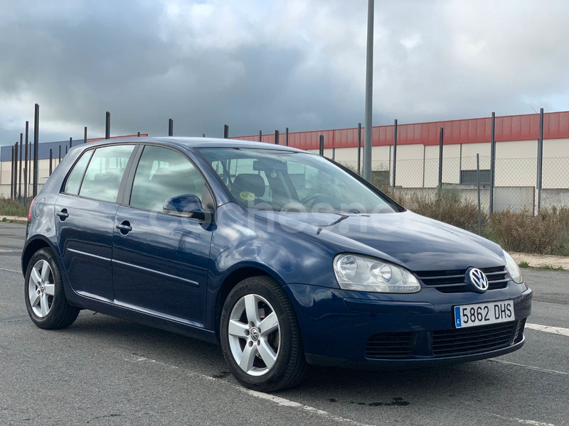 VOLKSWAGEN Golf 1.9 TDI Highline