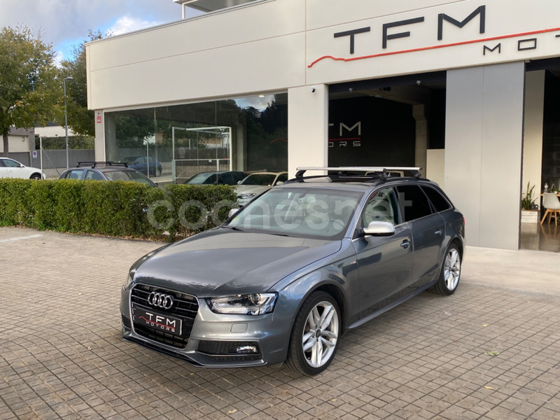 AUDI A4 Avant 2.0 TDI S line edition