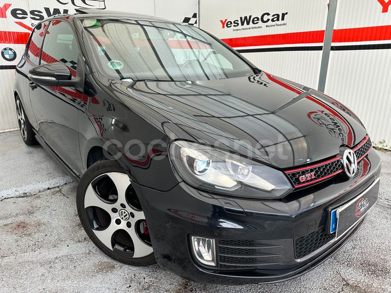 VOLKSWAGEN Golf VI 2.0 TSI GTI