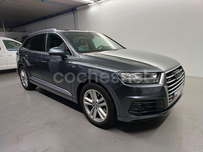 AUDI Q7 3.0 TFSI quattro tiptronic Sport