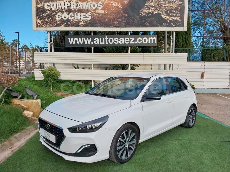 HYUNDAI i30 1.6 CRDI Tecno