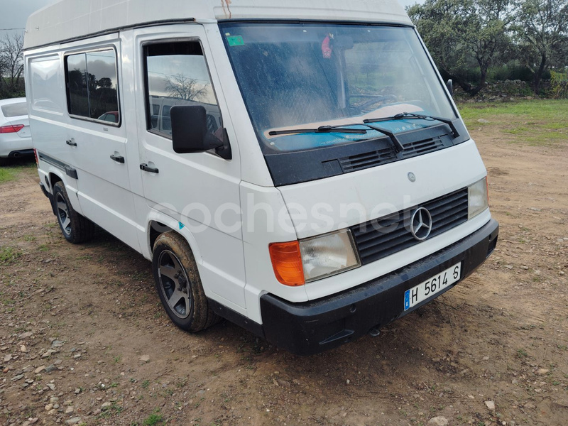 MERCEDES-BENZ 100D MB-100 COMBI I