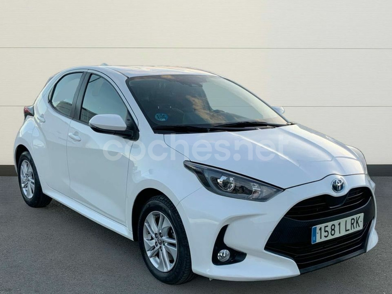 TOYOTA Yaris 1.5 120H Active Tech