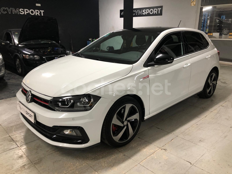 VOLKSWAGEN Polo GTI 2.0 TSI DSG