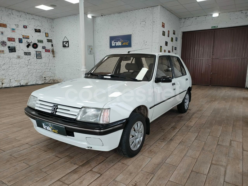 PEUGEOT 205 205 GTD 1.8