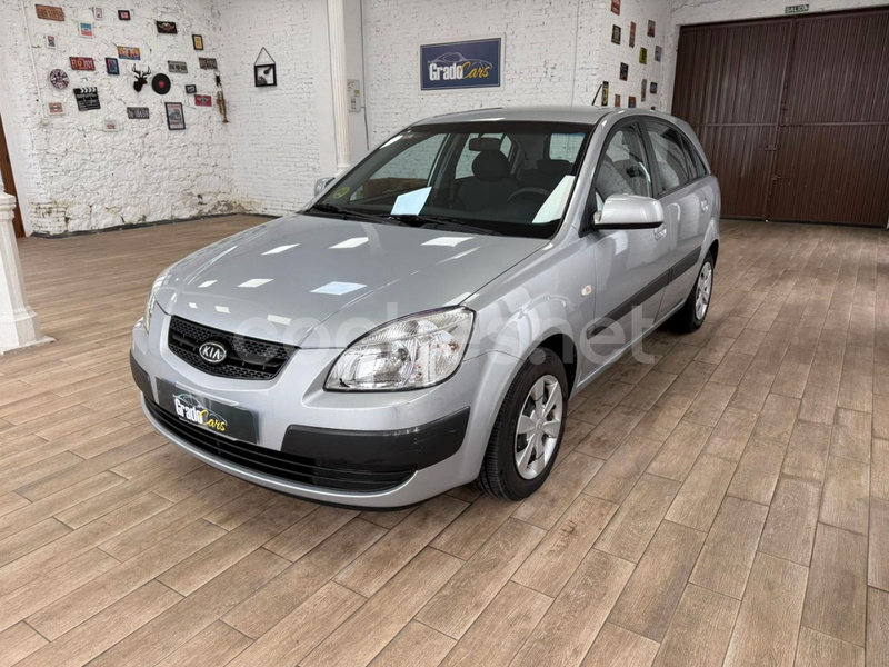 KIA Rio 1.3 RS