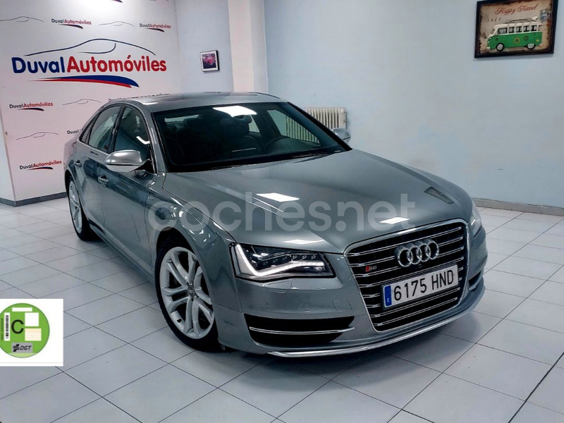 AUDI S8 4.0 TFSI quattro tiptronic