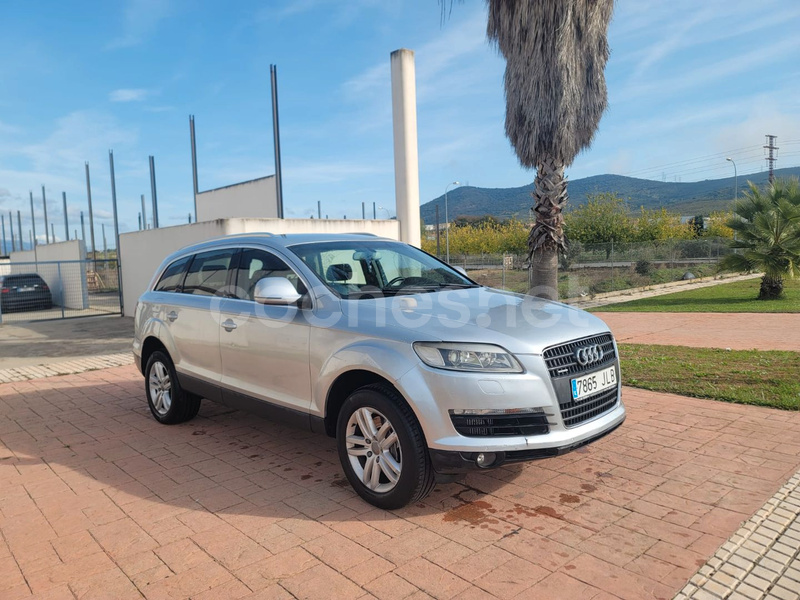 AUDI Q7 3.0 TDI quattro tiptronic