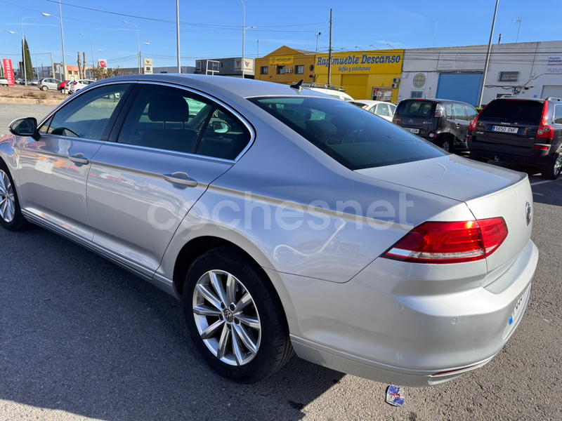 VOLKSWAGEN Passat Edition 2.0 TDI