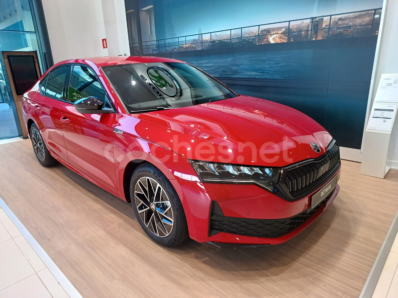SKODA Octavia 1.5 TSI DSG Sportline