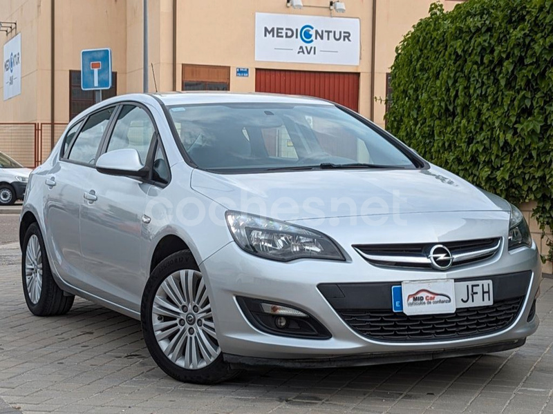 OPEL Astra 1.6 CDTi SS 110 CV Selective