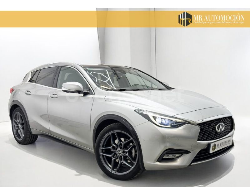 INFINITI Q30 2.2D PREMIUM 7DCT