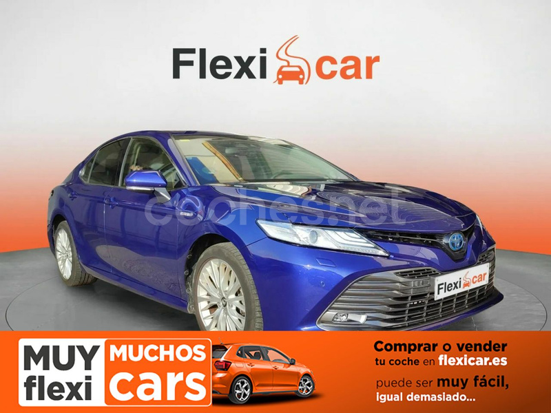 TOYOTA Camry 2.5 220H Luxury