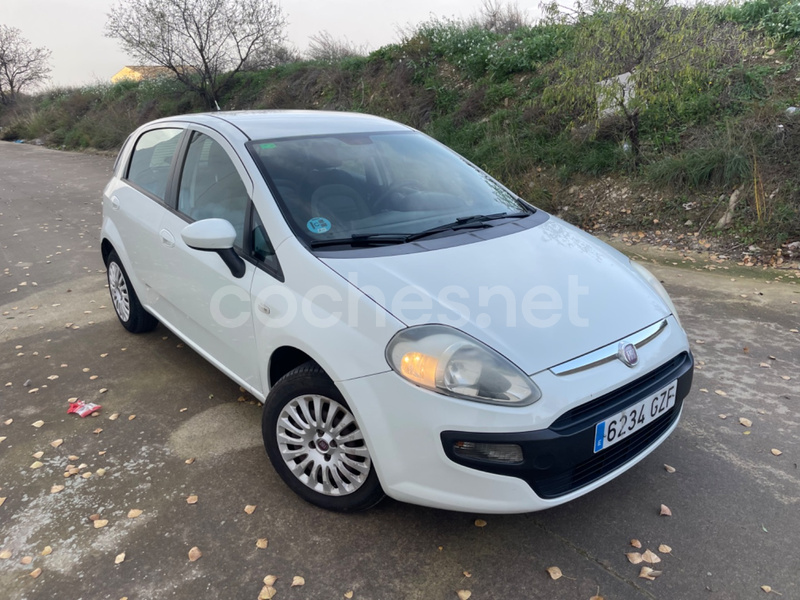 FIAT Punto EVO 12 8v Dynamic 65 CV Gasolina