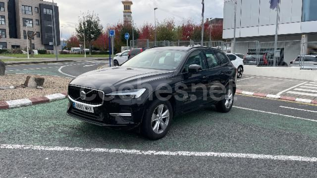 VOLVO XC60 2.0 B4 D Essential Auto
