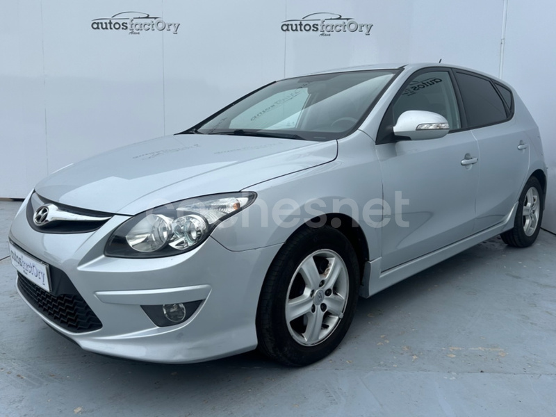 HYUNDAI i30 1.6 CRDi SLE