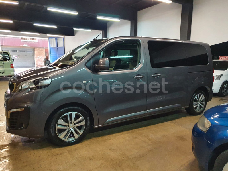 PEUGEOT Traveller Active 2.0 BlueHDi EAT6 Compact