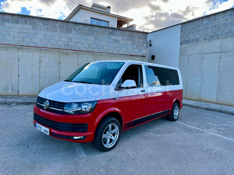 VOLKSWAGEN Caravelle Premium Corto 2.0 TDI BMT