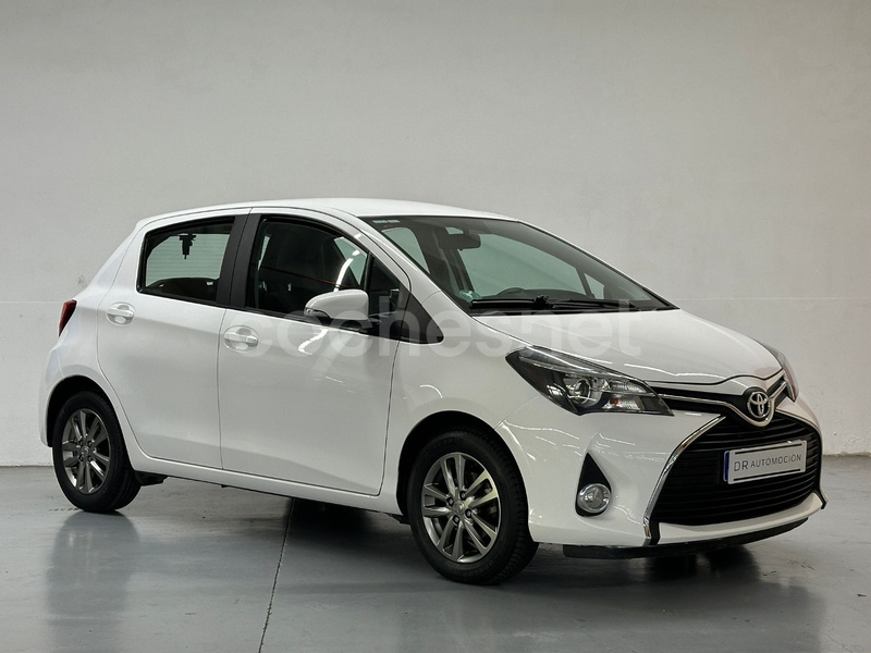 TOYOTA Yaris 100 Advance