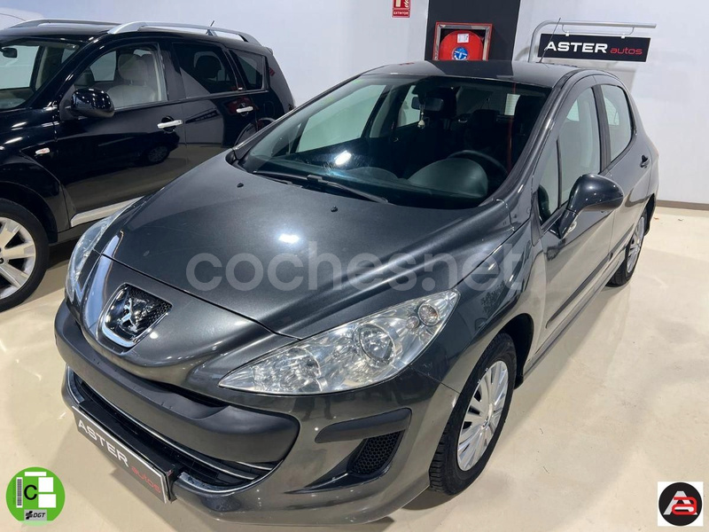 PEUGEOT 308 Confort 1.4 VTi 95