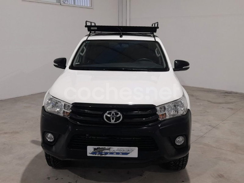 TOYOTA Hilux 2.4 D4D Cabina Doble VX 4x4