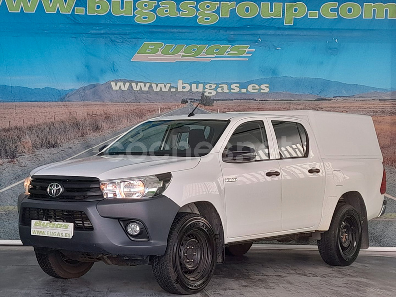 TOYOTA Hilux 2.4 D4D Cabina Doble GX