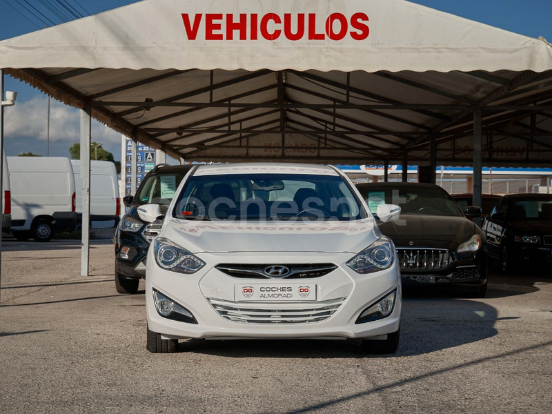 HYUNDAI i40 1.7 CRDI GLS Bluedrive