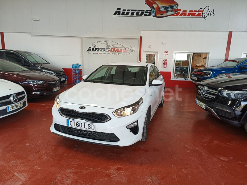 KIA Ceed 1.6 MHEV iMT Drive