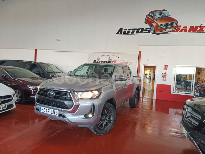 TOYOTA Hilux 2.4 D4D Cabina Doble GX Plus