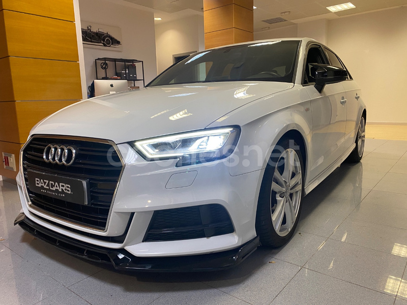 AUDI A3 S line 30 TFSI Sportback