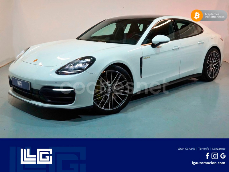 PORSCHE Panamera 4 EHybrid