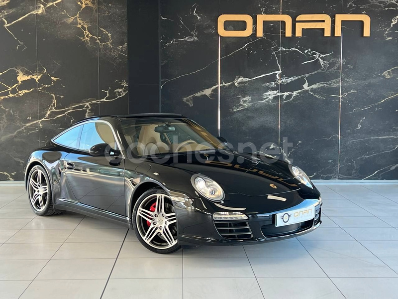 PORSCHE 911 Carrera 4S Targa