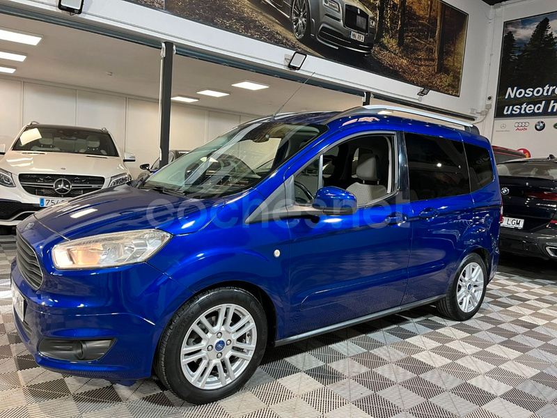 FORD Tourneo Courier 1.0 EcoBoost Sport