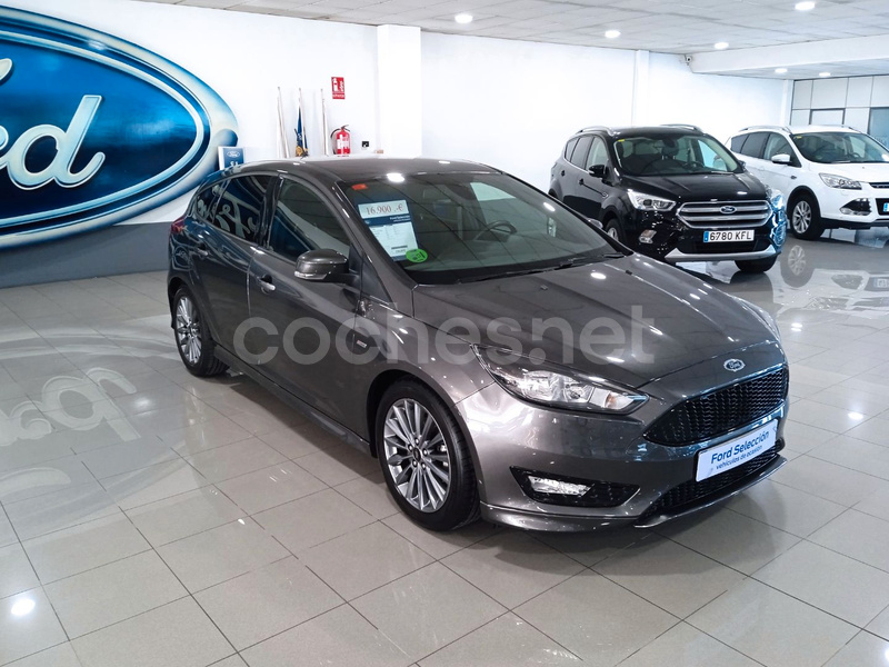 FORD Focus 1.0 Ecoboost STLine