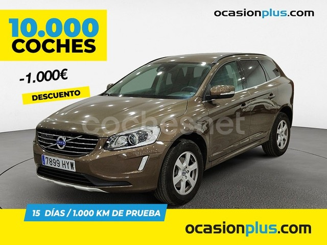 VOLVO XC60 2.0 D4 Momentum