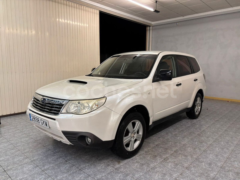 SUBARU Forester 2.0 TD XS Limited Plus Navegador