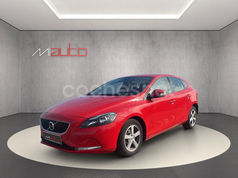 VOLVO V40 2.0 D2 Inscription