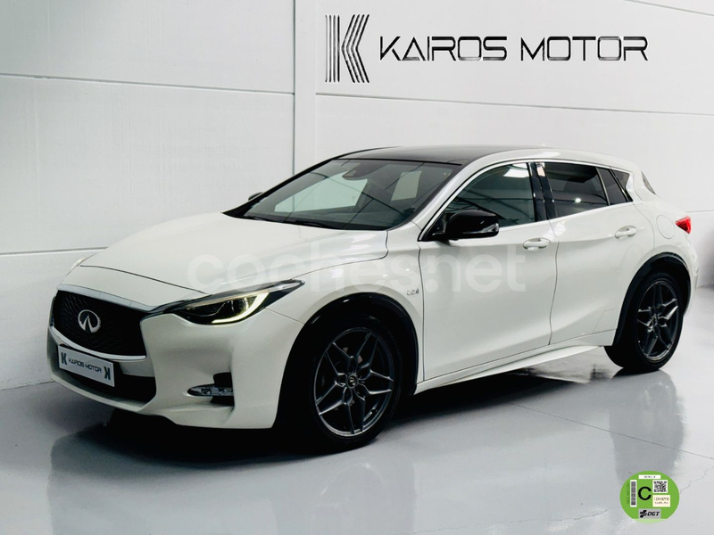 INFINITI Q30 2.2D SPORT 7DCT AWD