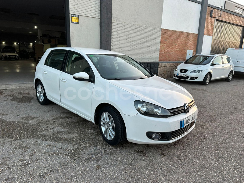 VOLKSWAGEN Golf 1.6 TDI DPF Sport