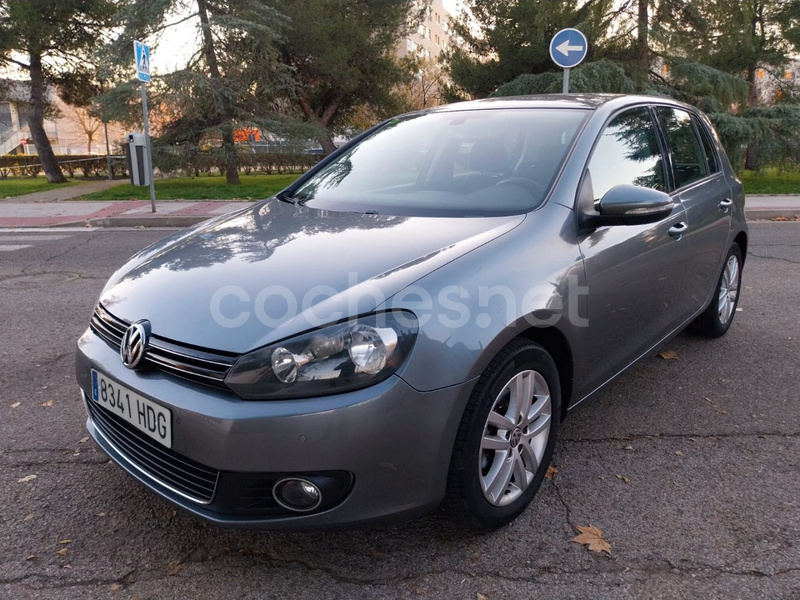 VOLKSWAGEN Golf 1.4 TSI Sport