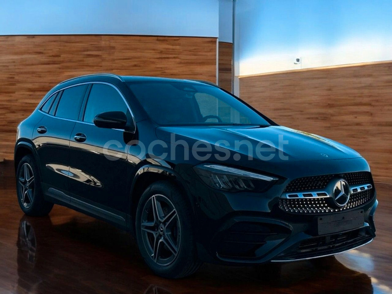 MERCEDES-BENZ GLA GLA 200