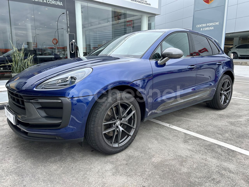 PORSCHE Macan T