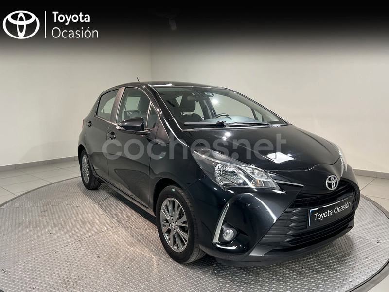 TOYOTA Yaris 1.0 70 Business