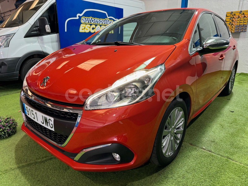 PEUGEOT 208 ALLURE 1.2L PureTech